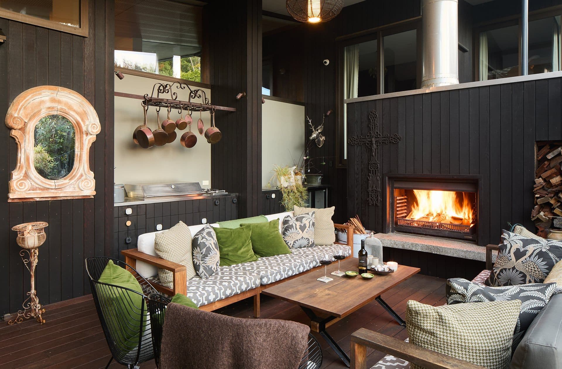 B&B Fireplace and Outdoor Living